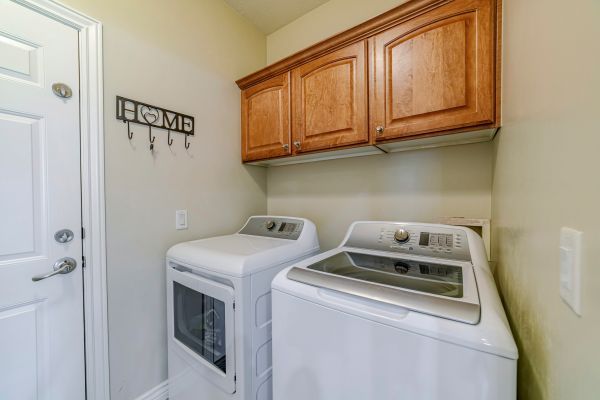 Laundry Cabinet Installation in New Braunfels